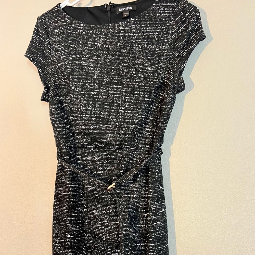 Express midi black and white dress with belt
